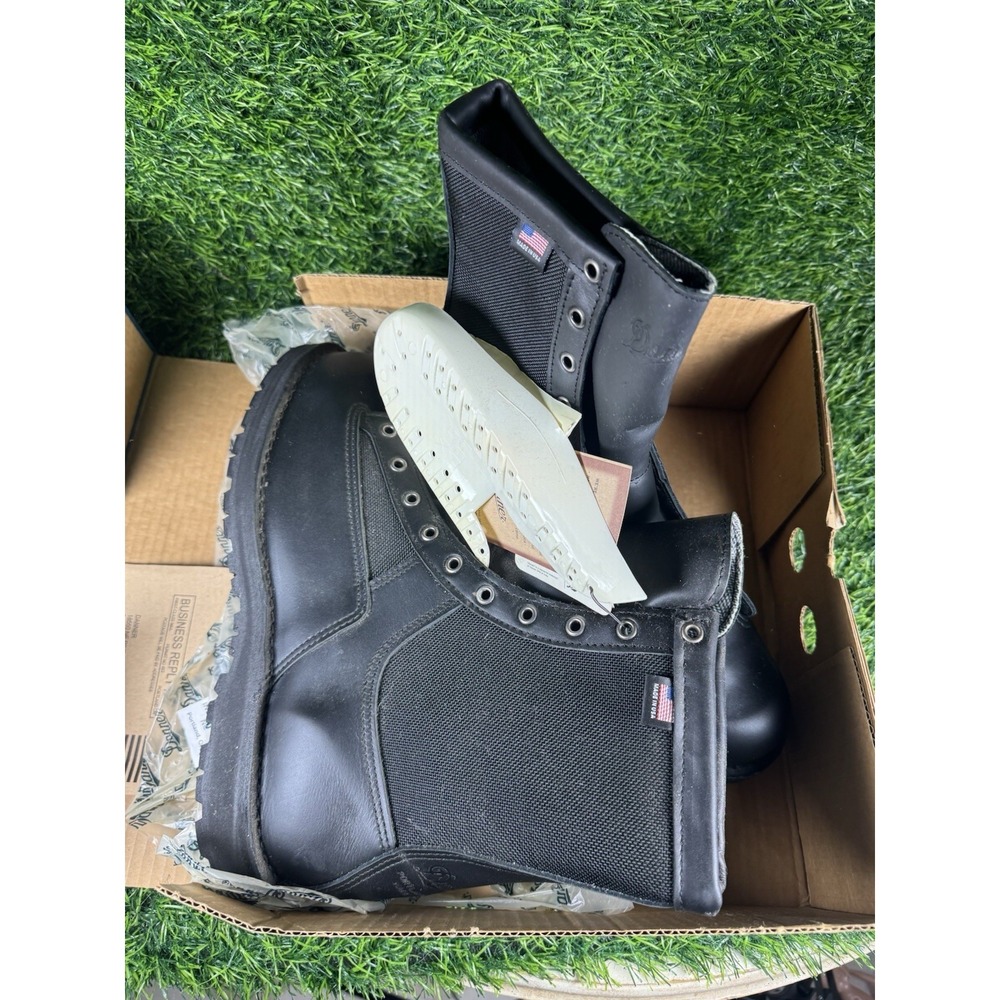 Genuine Danner Boots Men's 8" Acadia 21210 Sizes 12 EE - Picture 7 of 8